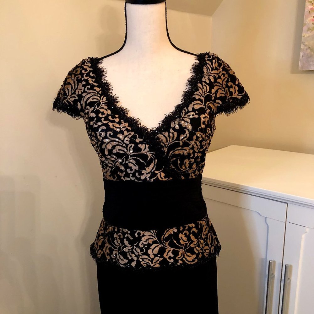 Tadashi Collection Black & Tan Lace Sequined V-Neck/V-Back Shrt Slv Top, Size 8
